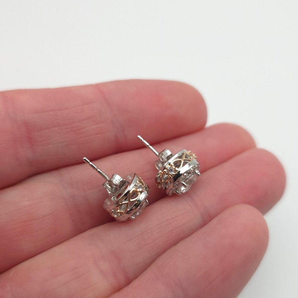 925 Sterling Silver 5mm Clear Sapphire With Accents Stud Earrings - Picture 4 of 7